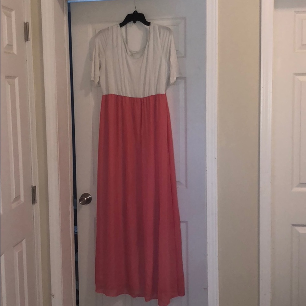 Maternity dress